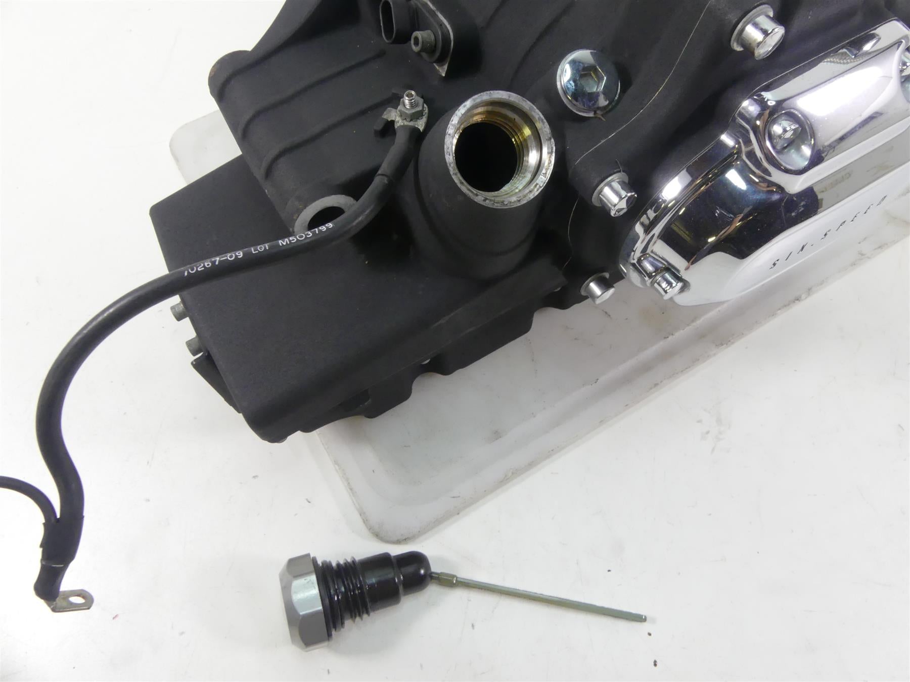 2010 Harley Touring FLHX Street Glide 6 Speed Transmission Gear Box 16K 33166-10 {{ shop.shopifyCountryName }} - Mototech271