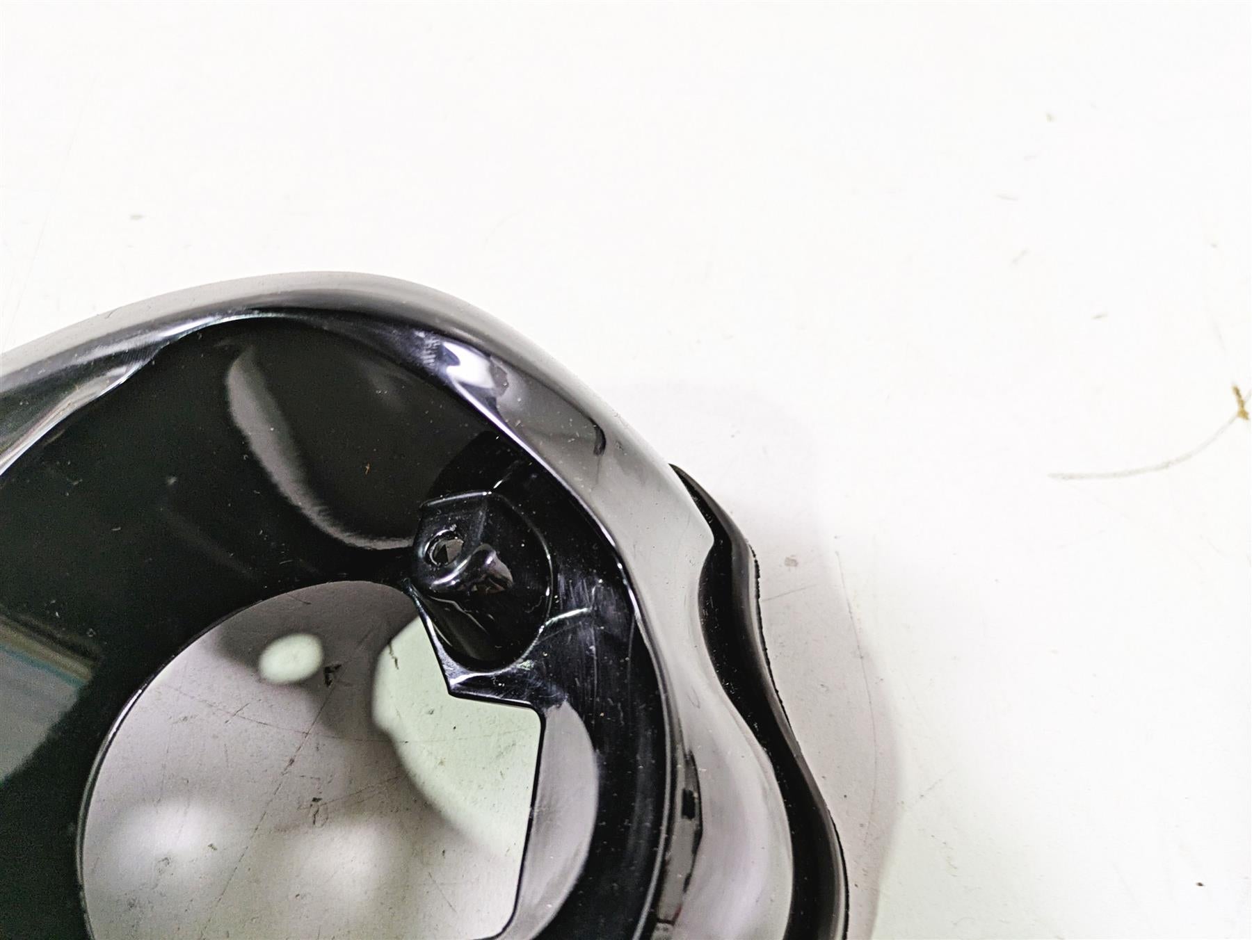 2018 Harley Softail FXFBS Fat Bob Fuel Tank Dash Speedo Cover Panel 70900724 {{ shop.shopifyCountryName }} - Mototech271