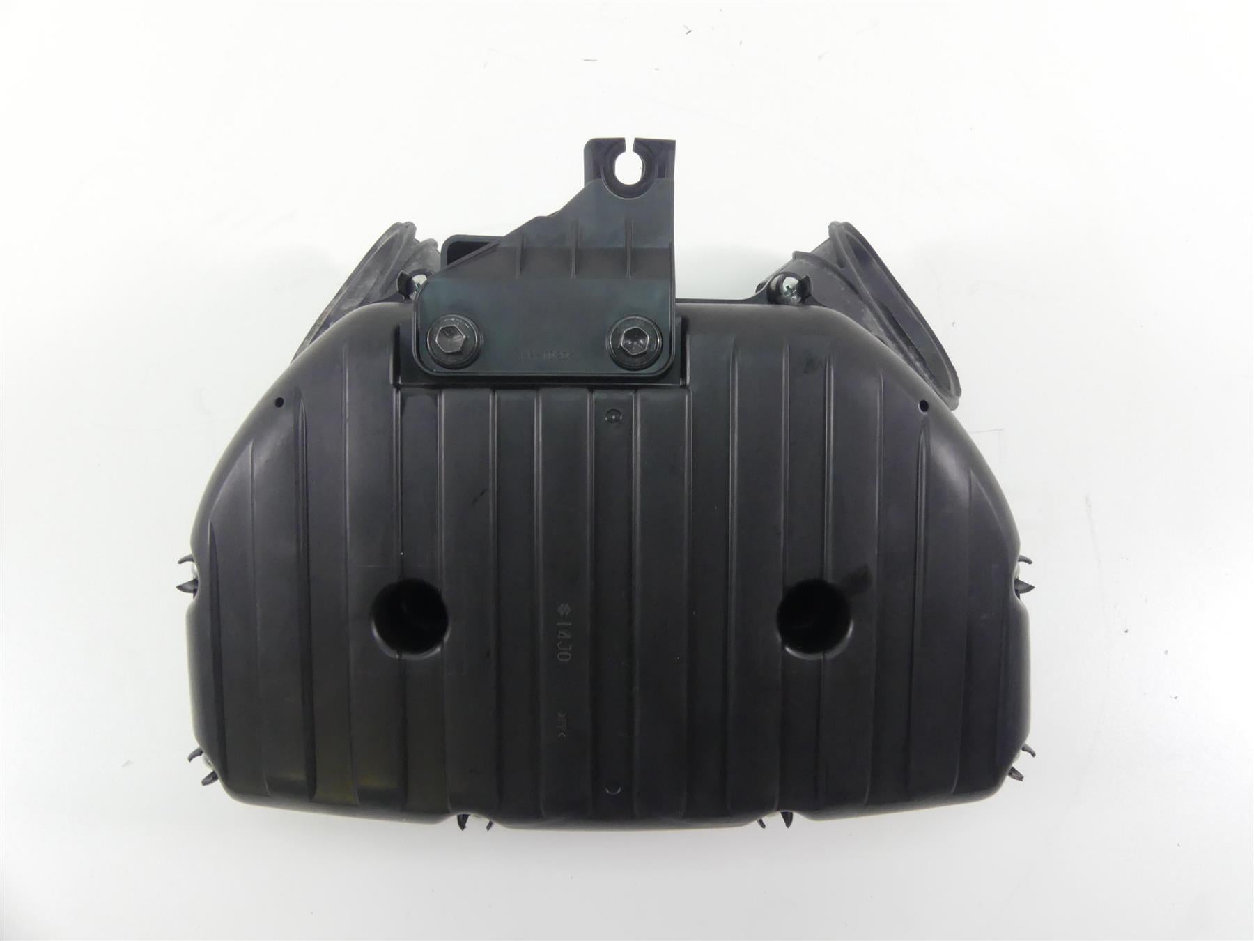 2022 Suzuki GSXR750 Air Box Cleaner Breather Filter Box 13720-14J01 {{ shop.shopifyCountryName }} - Mototech271