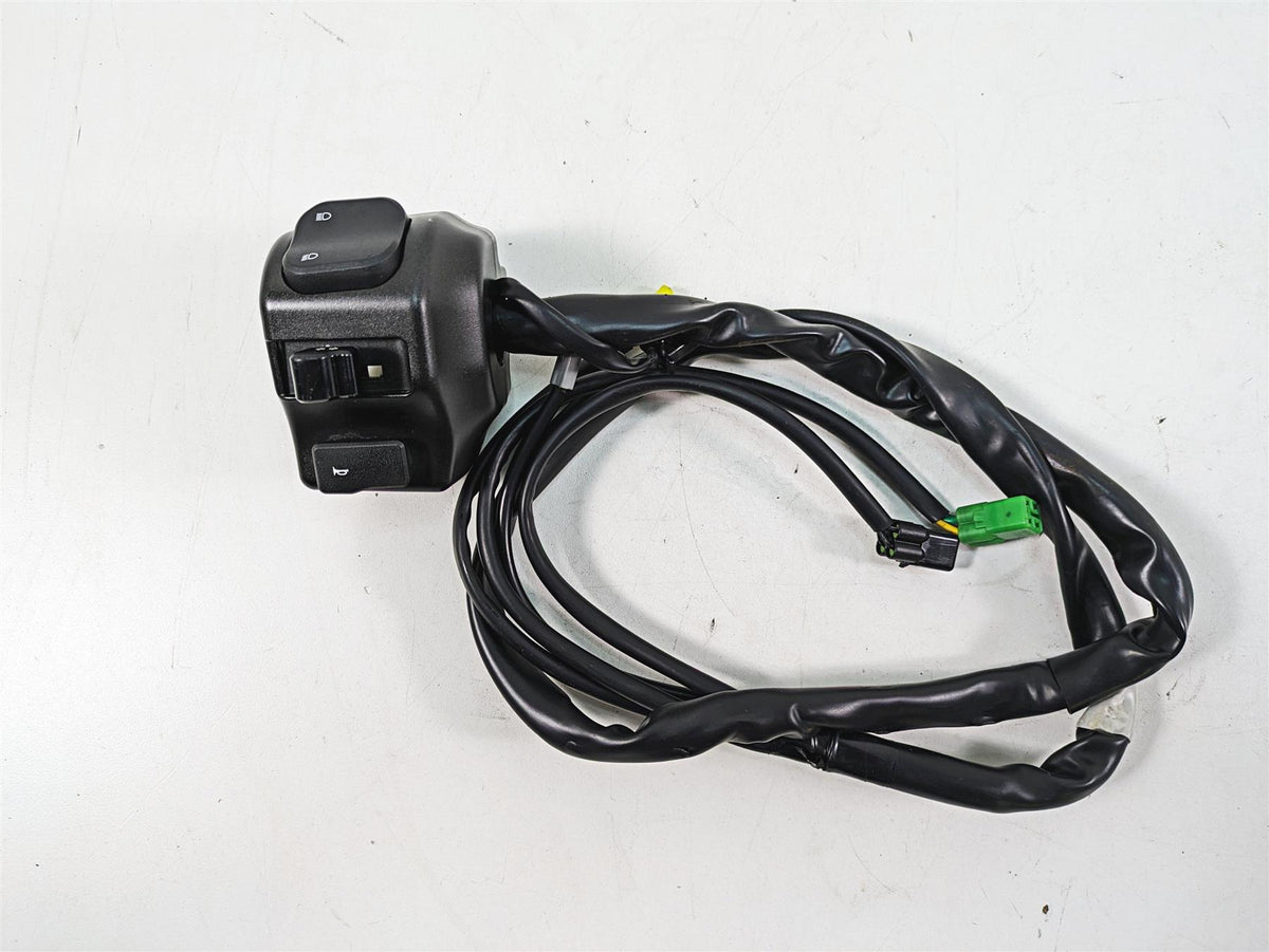 2009 Yamaha XV1900 Raider Left Hand Control Switch -Read 5C7-83972-20-00 {{ shop.shopifyCountryName }} - Mototech271