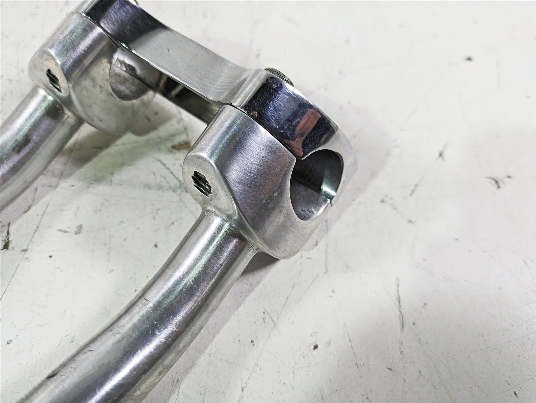 2002 Harley FLSTC Softail Heritage Aluminum Handlebar Riser Set 56567-86B {{ shop.shopifyCountryName }} - Mototech271