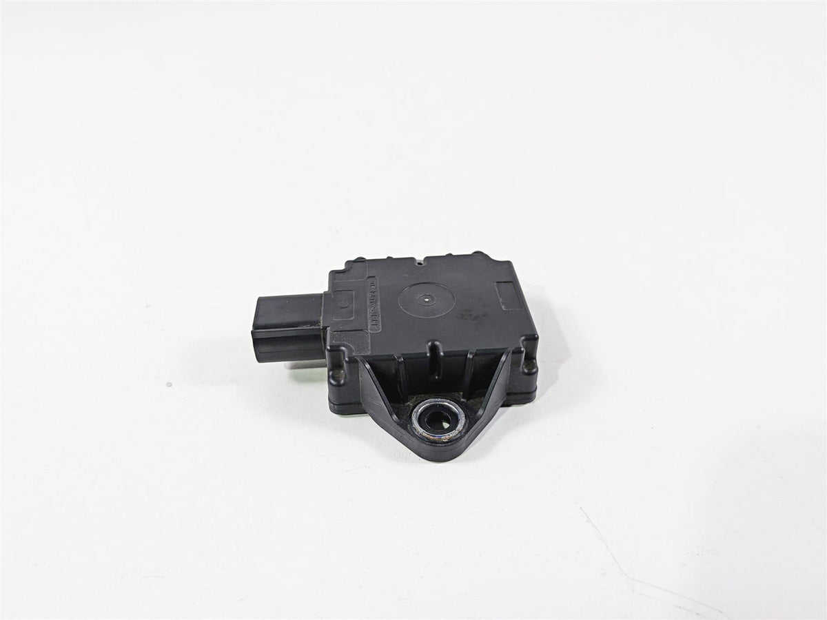 2022 Triumph Tiger 900 GT Pro Lean Angle Fall Sensor T2508035 {{ shop.shopifyCountryName }} - Mototech271