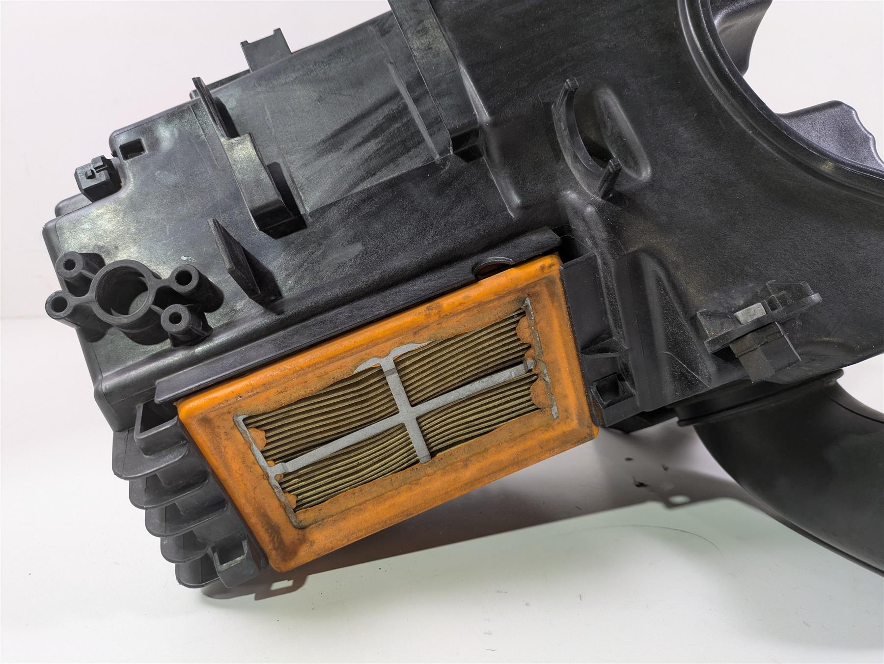 2018 BMW R nineT Urban GS K33 Air Box Filter Cleaner Breather 13717720354 {{ shop.shopifyCountryName }} - Mototech271