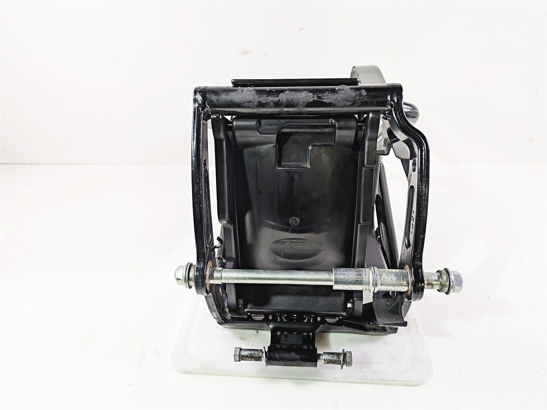 2014 Harley FLS Softail Slim Rear Swingarm Swing Arm & Guards 47573-11BHP {{ shop.shopifyCountryName }} - Mototech271