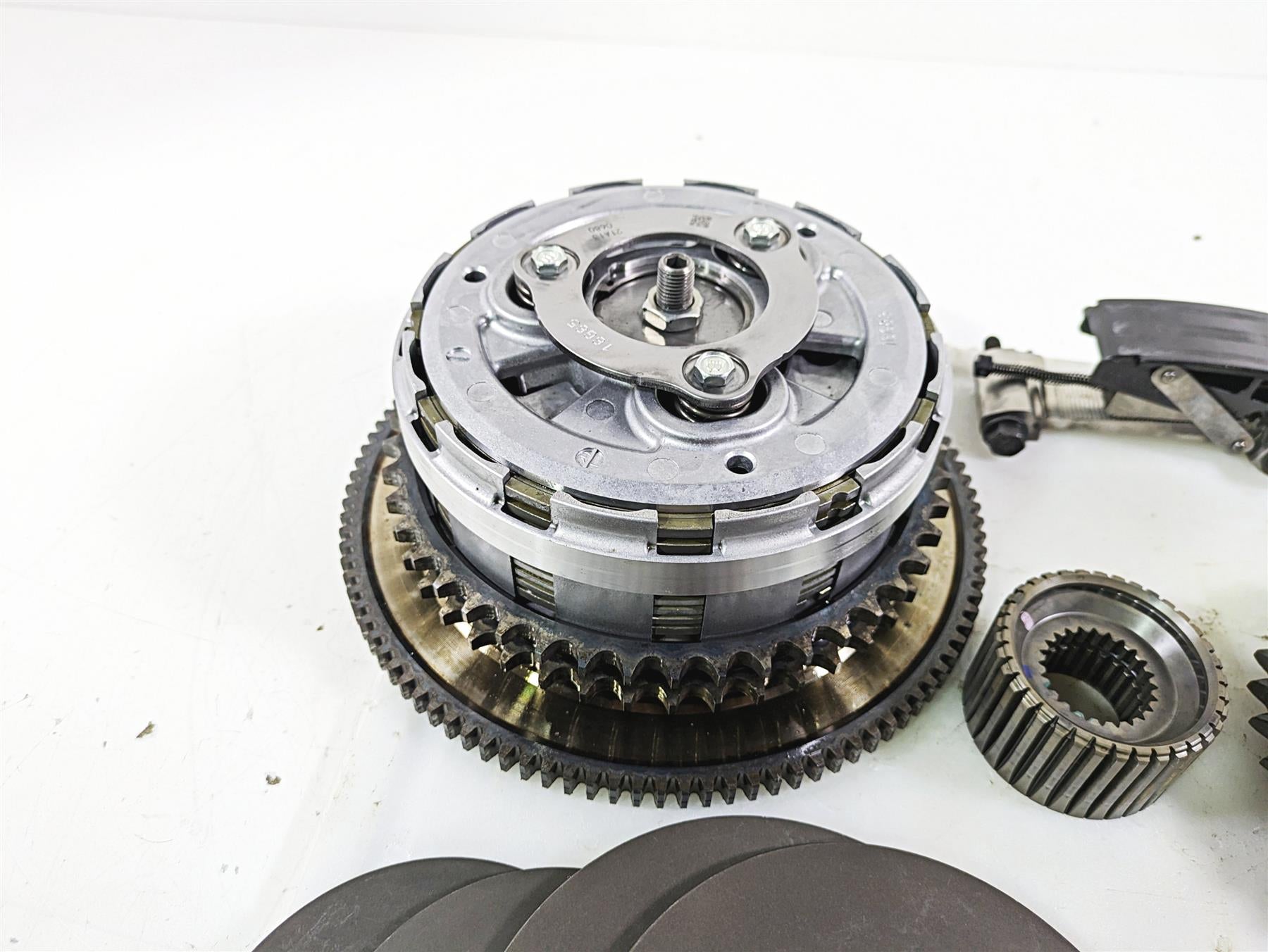 2021 Harley Softail FLSL Slim Complete Primary Drive Clutch Kit 37000263A {{ shop.shopifyCountryName }} - Mototech271