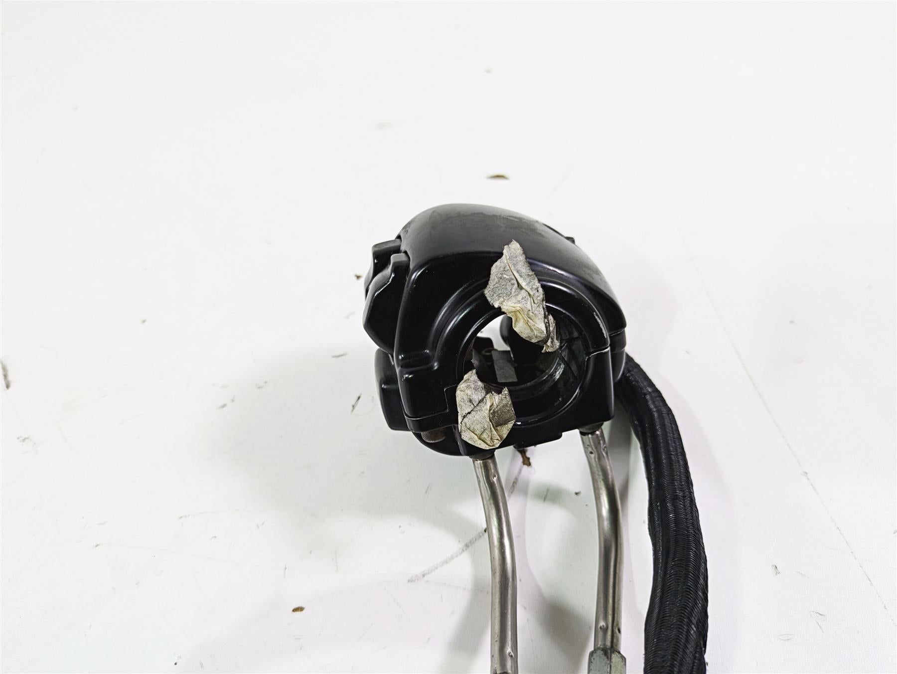 2016 Harley FXDL Dyna Low Rider Right Hand Control Switch - Read 71500361 {{ shop.shopifyCountryName }} - Mototech271