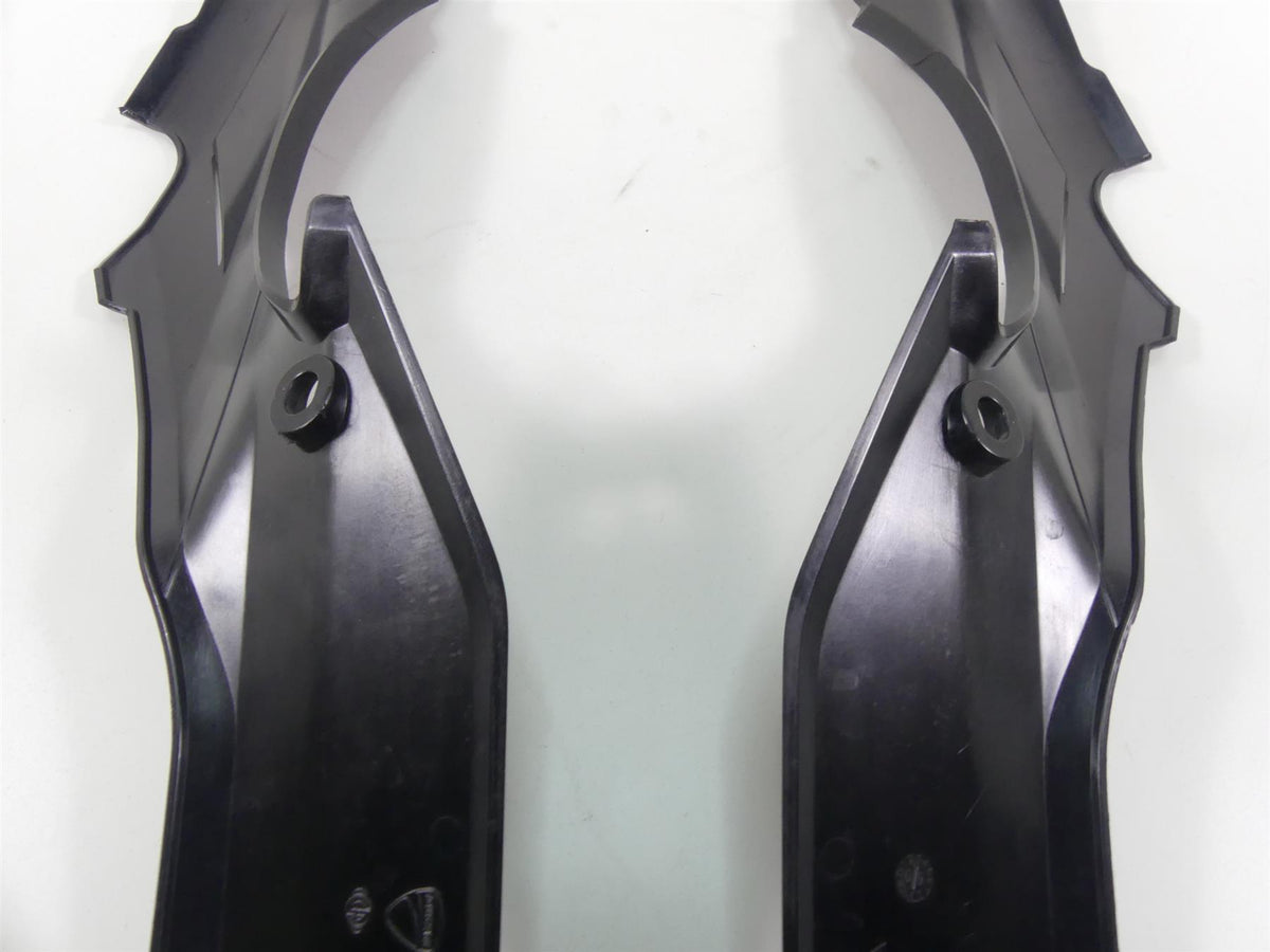 2010 Ducati Streetfighter 1098 S Under Seat & Tank Side Cover Fairings 48211571A {{ shop.shopifyCountryName }} - Mototech271