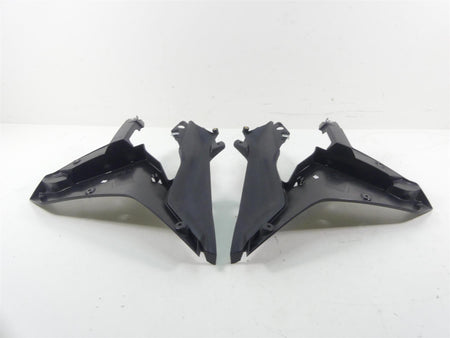 2016 BMW R1200RS K54 Front Inner Fairing Side Panel Cover Cowl Set 46638545322 {{ shop.shopifyCountryName }} - Mototech271