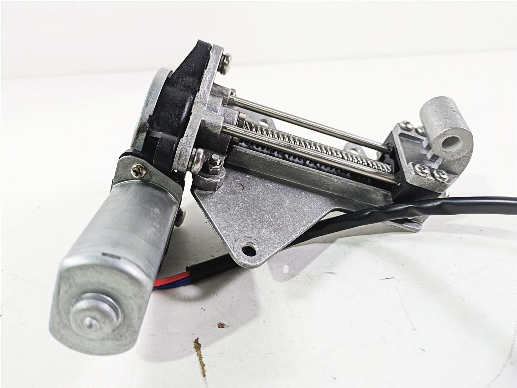 2019 Indian Chieftain Limited Windshield Motor Actuator 4016791 4081090 {{ shop.shopifyCountryName }} - Mototech271