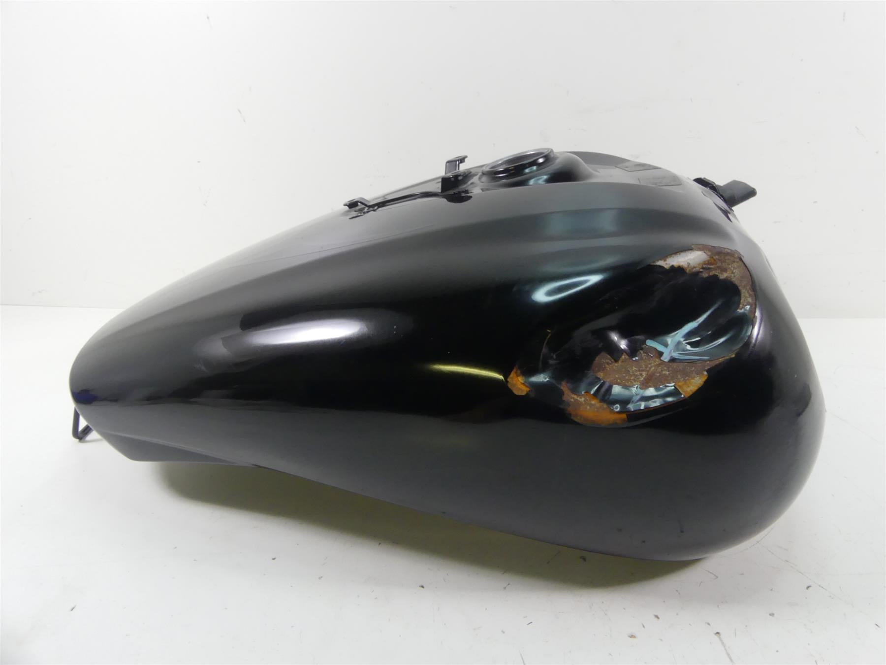 2008 Honda V-Twin VTX1800 N3 Fuel Gas Petrol Tank - Dents 17520-MCV-K00