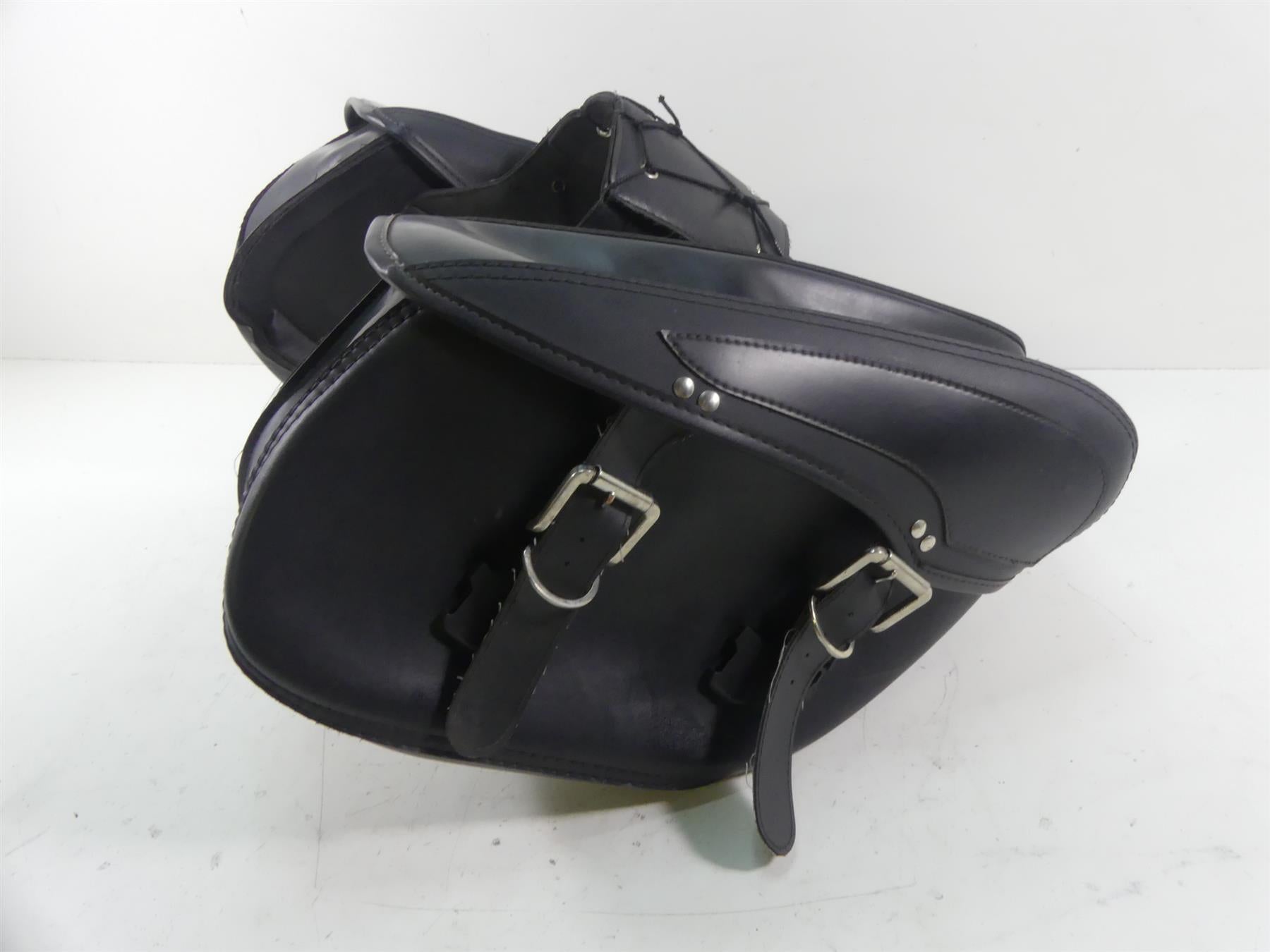 1995 Harley Dyna FXDL Low Rider Aftermarked Saddlebag Saddle Bag Set {{ shop.shopifyCountryName }} - Mototech271