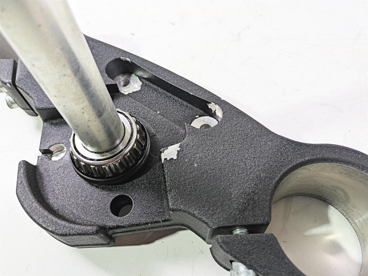 2022 Harley FXLRS Softail Low Rider Lower Triple Tree Clamp - Read 45900260B {{ shop.shopifyCountryName }} - Mototech271
