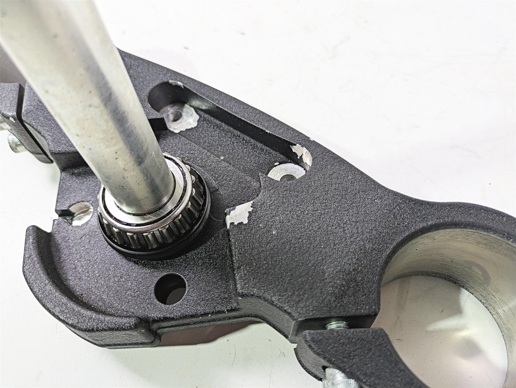 2022 Harley FXLRS Softail Low Rider Lower Triple Tree Clamp - Read 45900260B {{ shop.shopifyCountryName }} - Mototech271