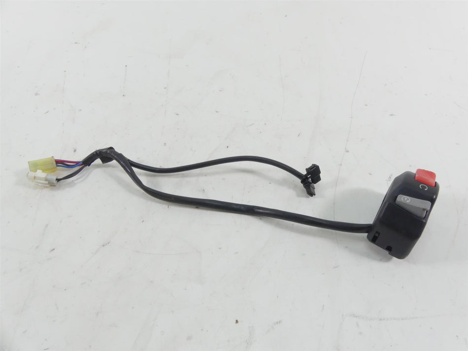 2013 Yamaha VMX17 V-Max 1700 Right Start Stop Control Switch 2S3-83975-00-00 {{ shop.shopifyCountryName }} - Mototech271