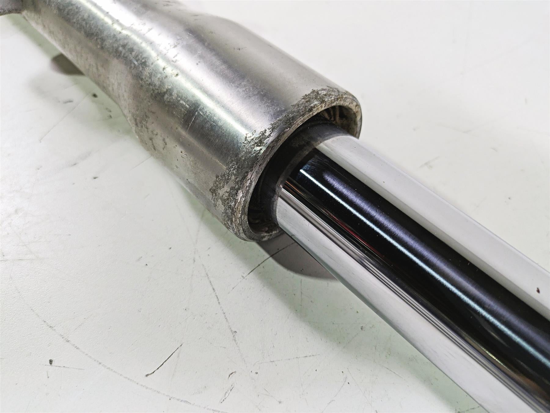 2012 Harley FLD Dyna Switchback Front Fork Leg Set 41mm 45400024 45400023 {{ shop.shopifyCountryName }} - Mototech271
