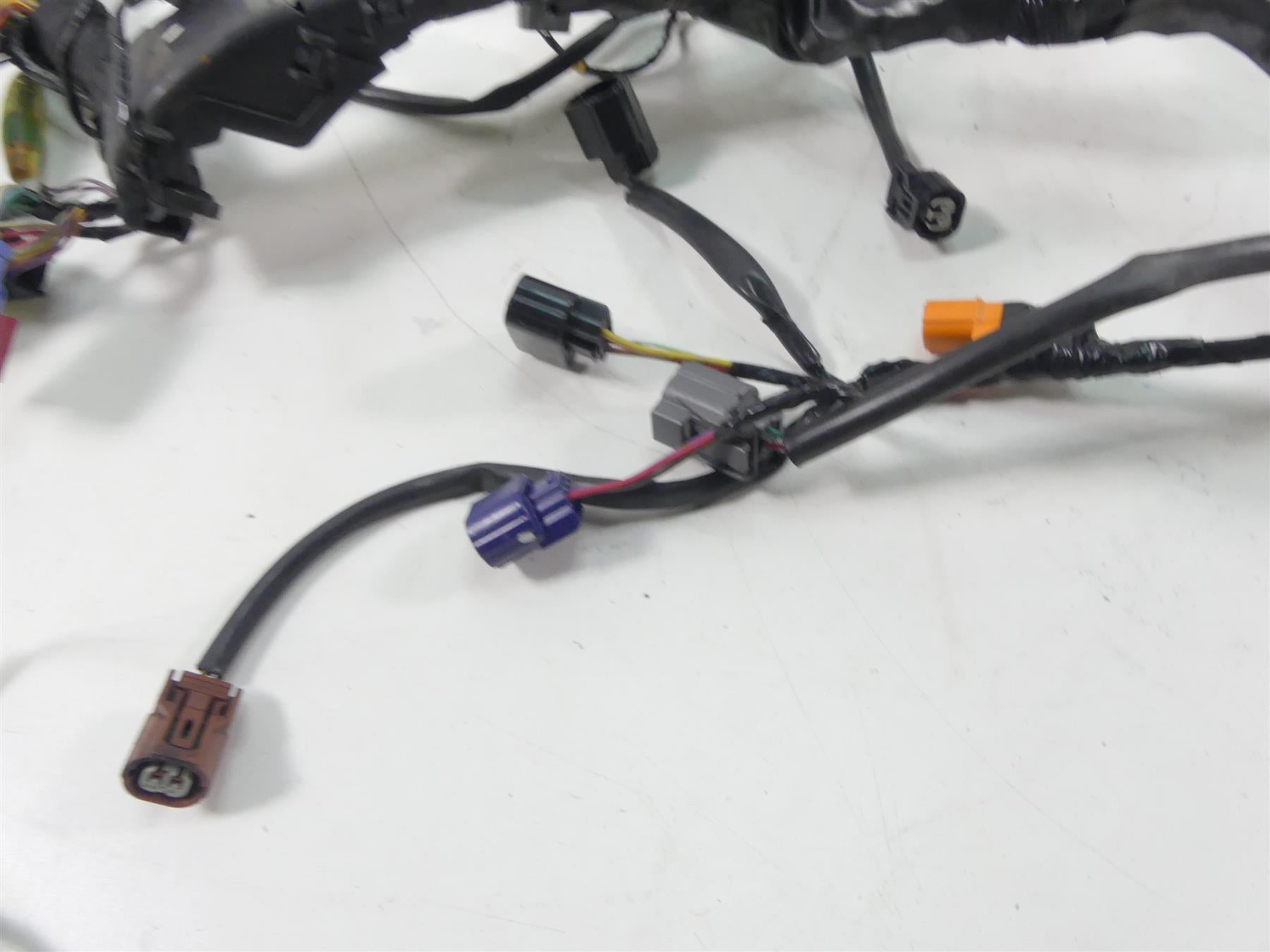 2018 Honda CBR1000 RR SC77 Main Wiring Harness Loom - Read 32100-MKF-L02 {{ shop.shopifyCountryName }} - Mototech271
