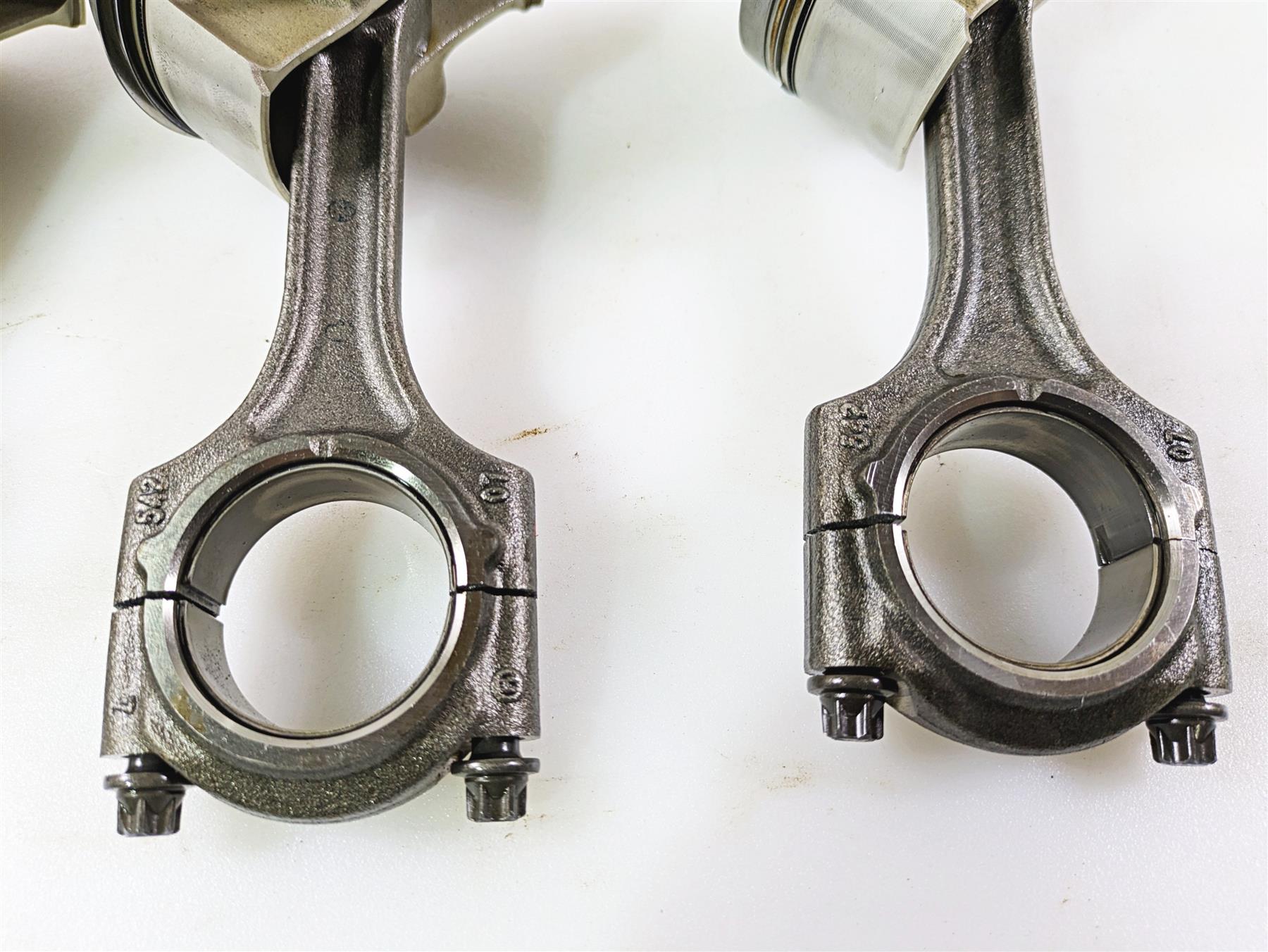 2014 BMW K1300S K40 Piston & Piston Rod Set - Good Compression 11257713547 {{ shop.shopifyCountryName }} - Mototech271