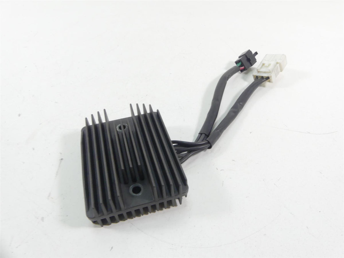 2019 Moto Guzzi V7 III Stone 750 Rectifier Voltage Regulator 1D001549 SH689JF {{ shop.shopifyCountryName }} - Mototech271