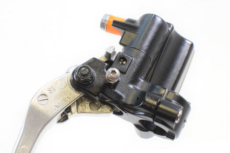 2013 Triumph Tiger 1215 Explorer XC Front Brake Master Cylinder 5/8 T2025830 {{ shop.shopifyCountryName }} - Mototech271