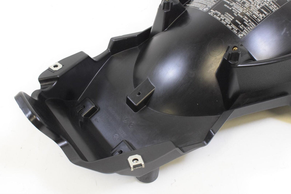 09 BMW R1200RT R1200 RT K26 Rear OEM Fender Mud Guard 46627682856 {{ shop.shopifyCountryName }} - Mototech271