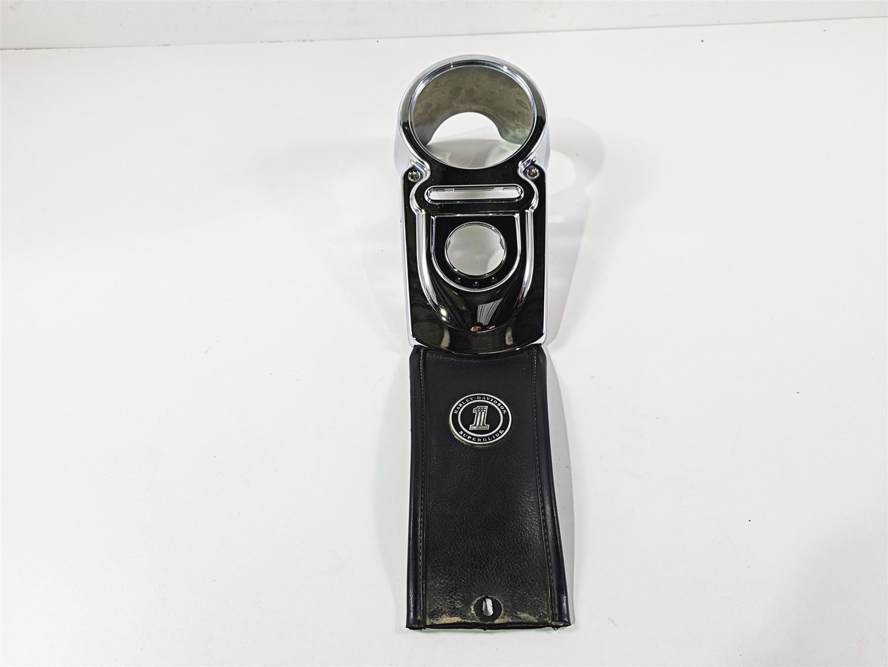 2011 Harley FXDC Dyna Super Glide Fuel Tank Dash Cover Panel 71211-04A 71204-04 {{ shop.shopifyCountryName }} - Mototech271