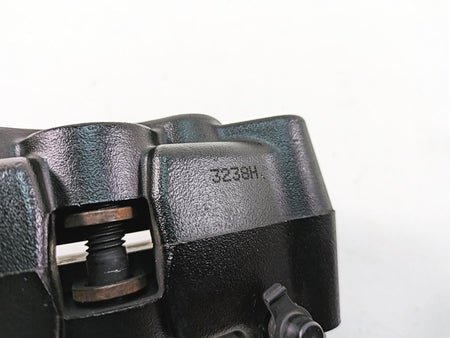 2009 Harley Dyna FXDFSE CVO Fat Bob Front Brake Caliper Set 44046-08 44047-08 {{ shop.shopifyCountryName }} - Mototech271