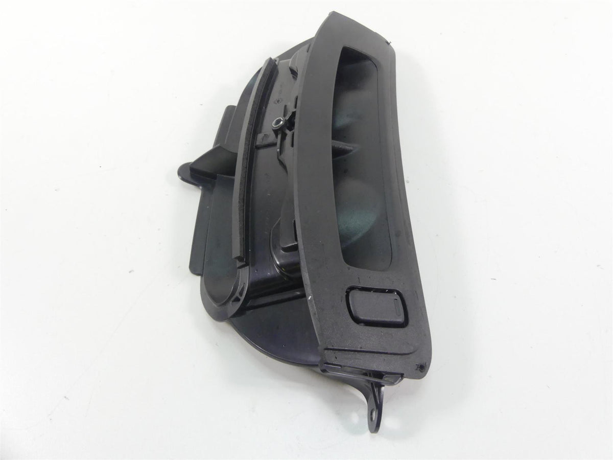 2016 Harley Touring FLHTP Electra Glide Fairing Air Duct Inlet Vent 29200038 {{ shop.shopifyCountryName }} - Mototech271