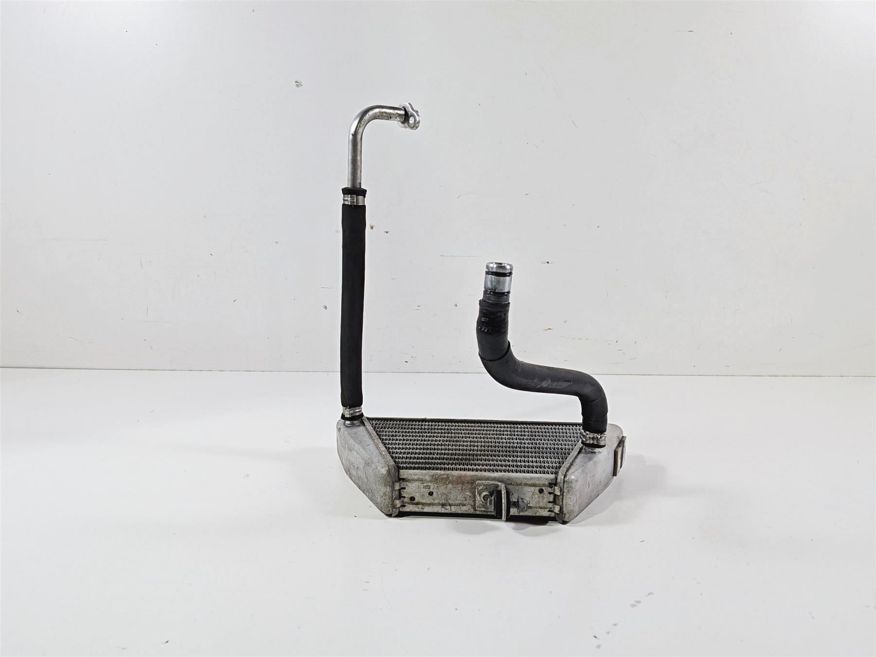 2018 Aprilia RSV4 RR Oil Cooler Radiator & Lines Set 2B000897 {{ shop.shopifyCountryName }} - Mototech271