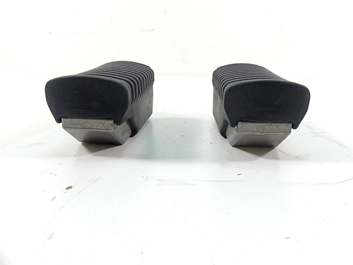 2009 BMW R1200GS K255 Adv Rear Passenger Foot Pegs Footpeg Rest Set 46712310404 {{ shop.shopifyCountryName }} - Mototech271