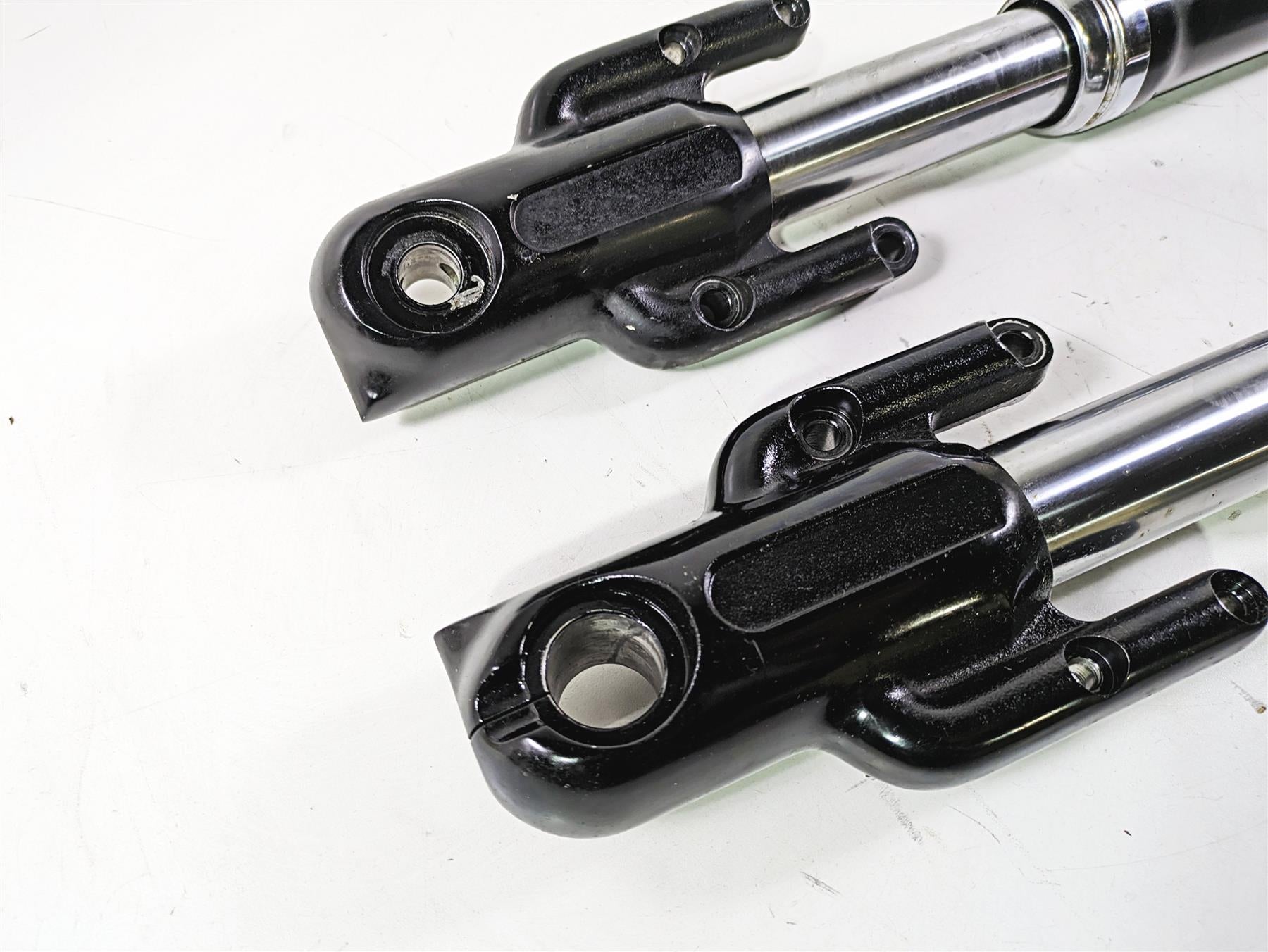 2013 Harley VRSCDX Night Rod Sp Showa Front Fork Leg Set READ 45400003 45400004 {{ shop.shopifyCountryName }} - Mototech271