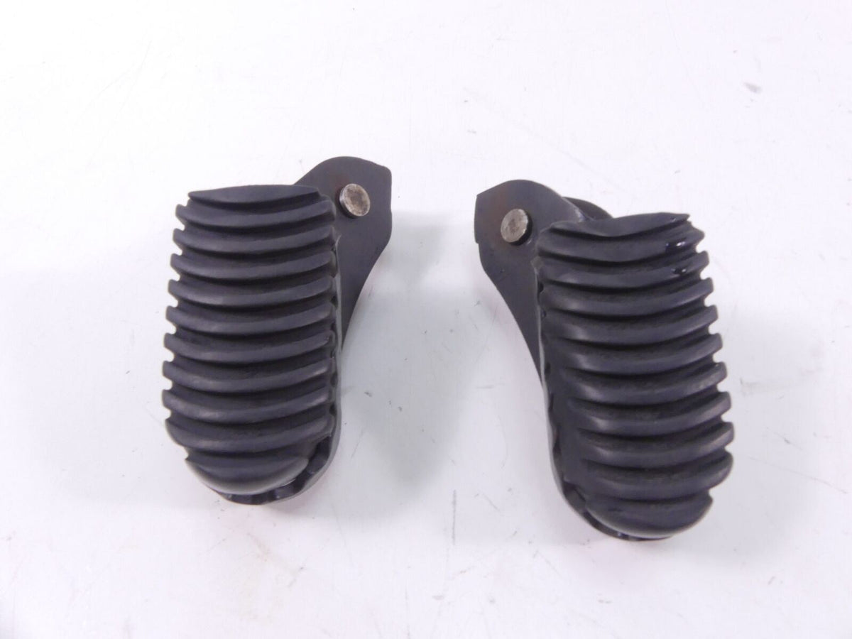 2010 BMW F800GS K72 Front Driver Footpeg Foot Peg Set 46717701199 46717701200 {{ shop.shopifyCountryName }} - Mototech271