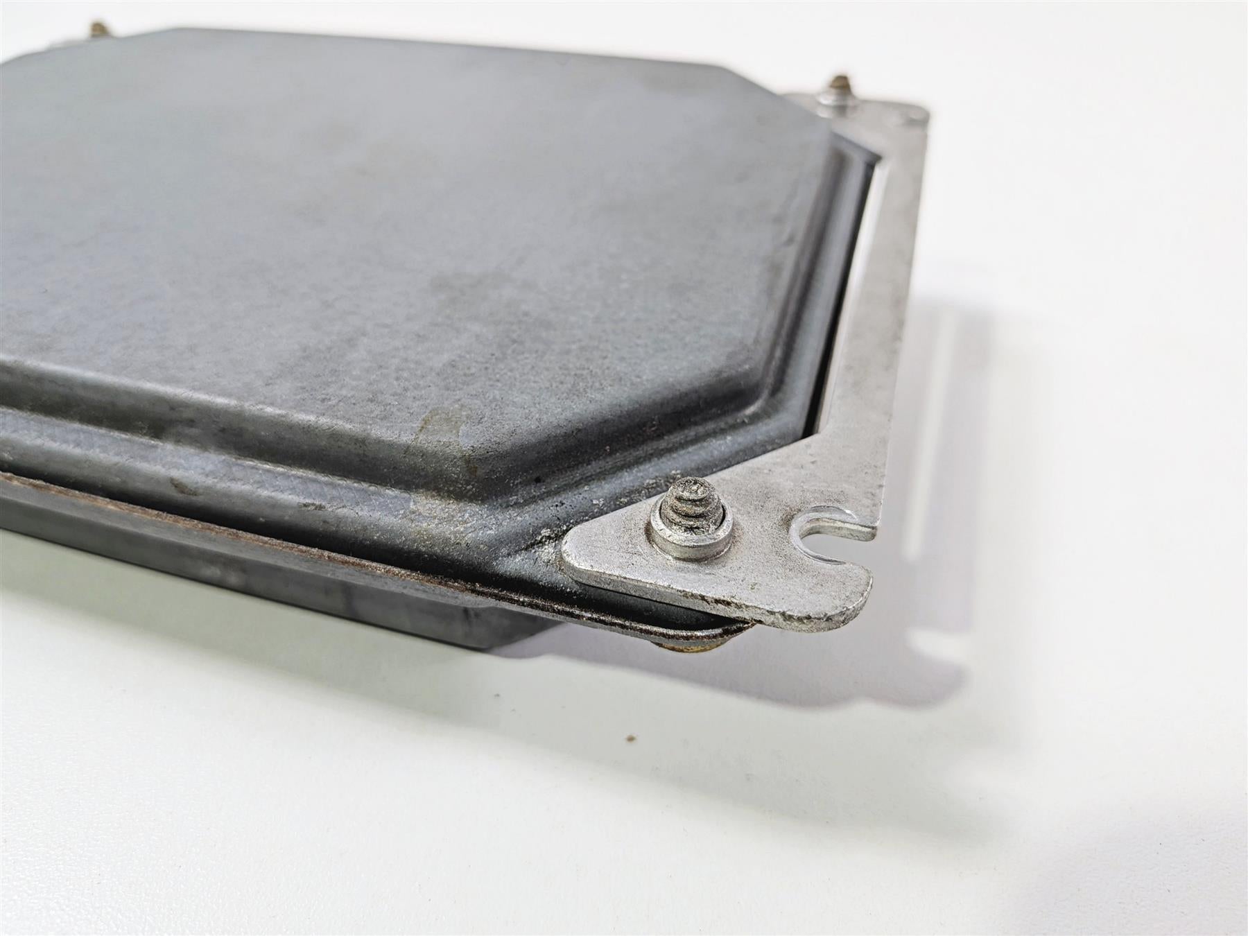 2002 BMW K1200LT 89V3 Cdi Ecu Ecm Engine Control Module -Tested 13617656984 {{ shop.shopifyCountryName }} - Mototech271
