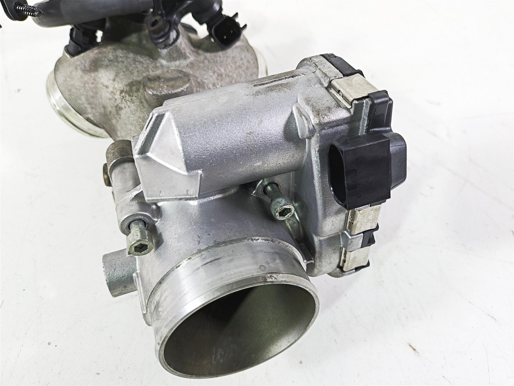 2018 Indian Chieftain Dark Horse Throttle Body & Intake I 5138214 T 1204685 {{ shop.shopifyCountryName }} - Mototech271