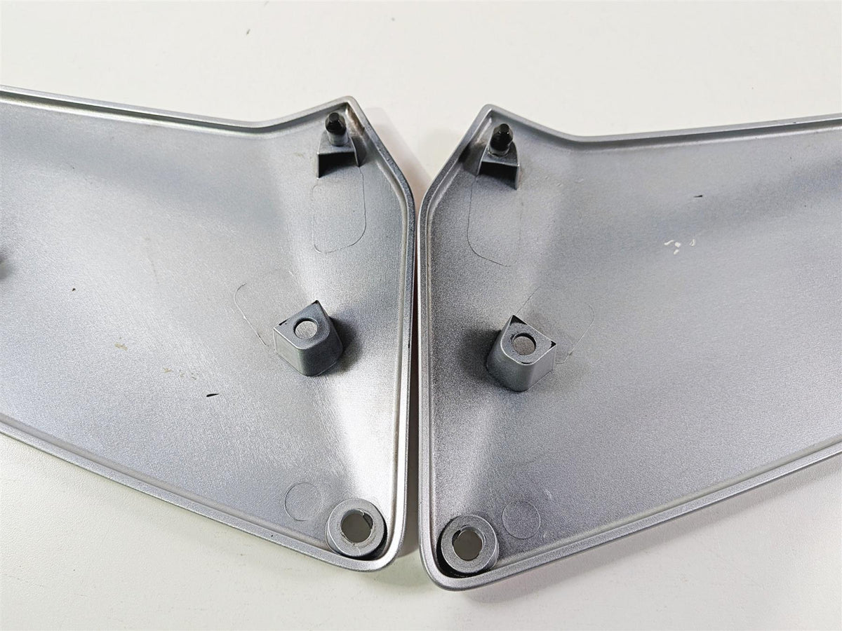 2016 Aprilia RSV 1100 Tuono V4 Factory Side Panel Fairing Cover Set 2H000884000 {{ shop.shopifyCountryName }} - Mototech271