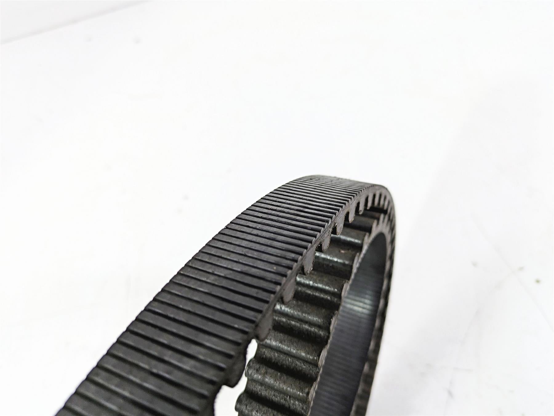 2005 Harley Softail FLSTSCI Heritage Springer Rear Drive Belt 135 T 40307-00B {{ shop.shopifyCountryName }} - Mototech271