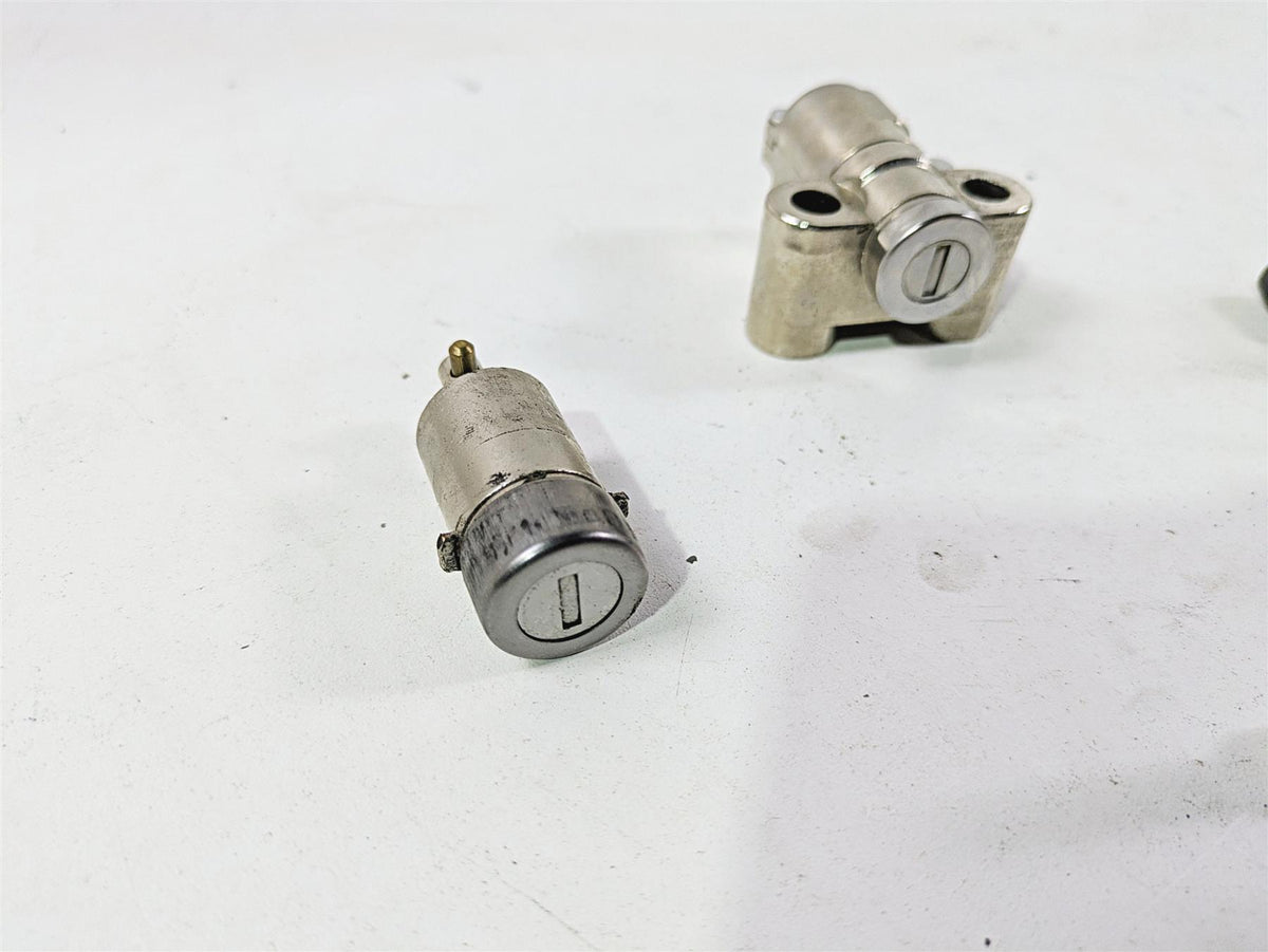2017 Indian Chieftain Limited Fork & Saddle Bag Lock Key Set 2635146 {{ shop.shopifyCountryName }} - Mototech271
