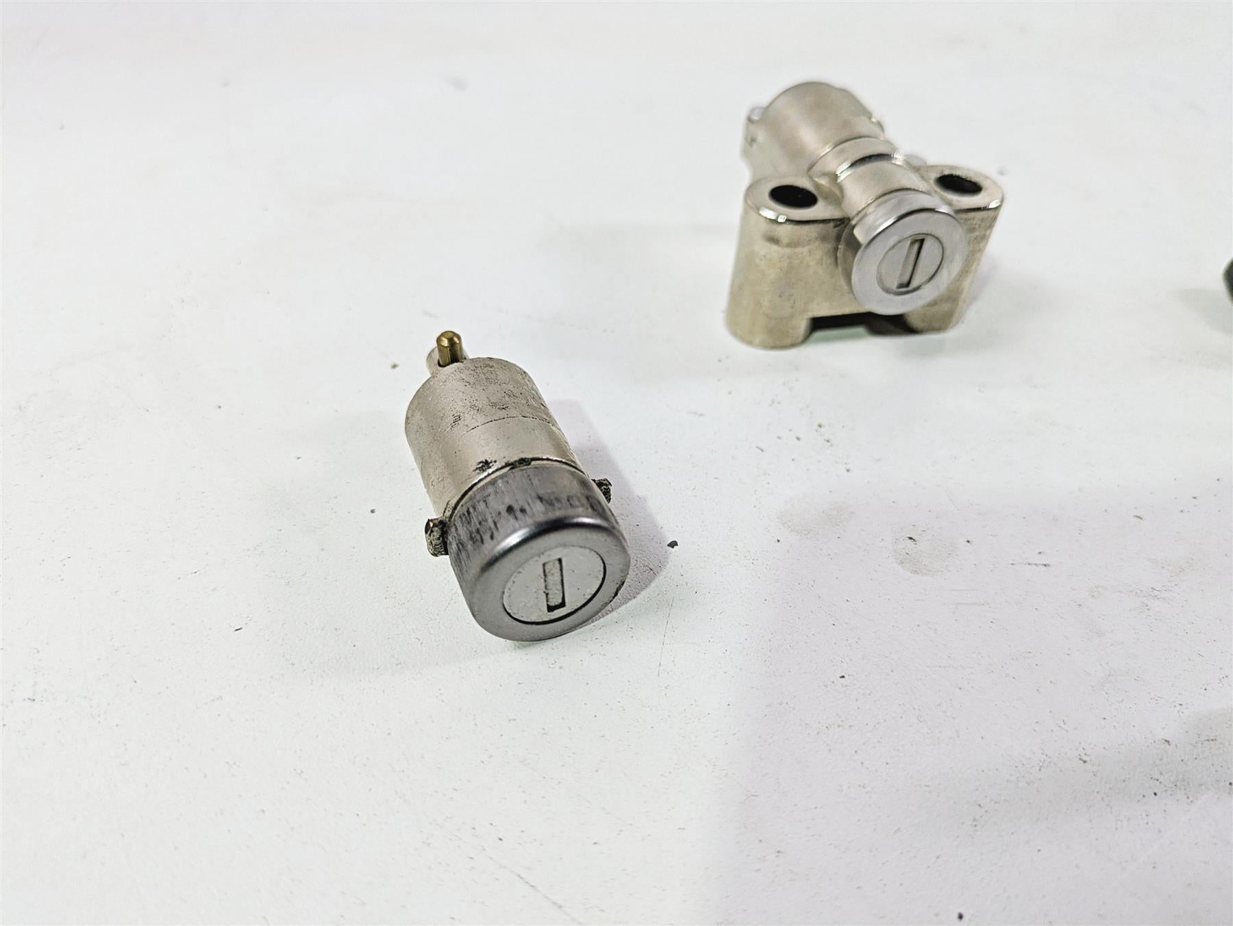 2017 Indian Chieftain Limited Fork & Saddle Bag Lock Key Set 2635146 {{ shop.shopifyCountryName }} - Mototech271