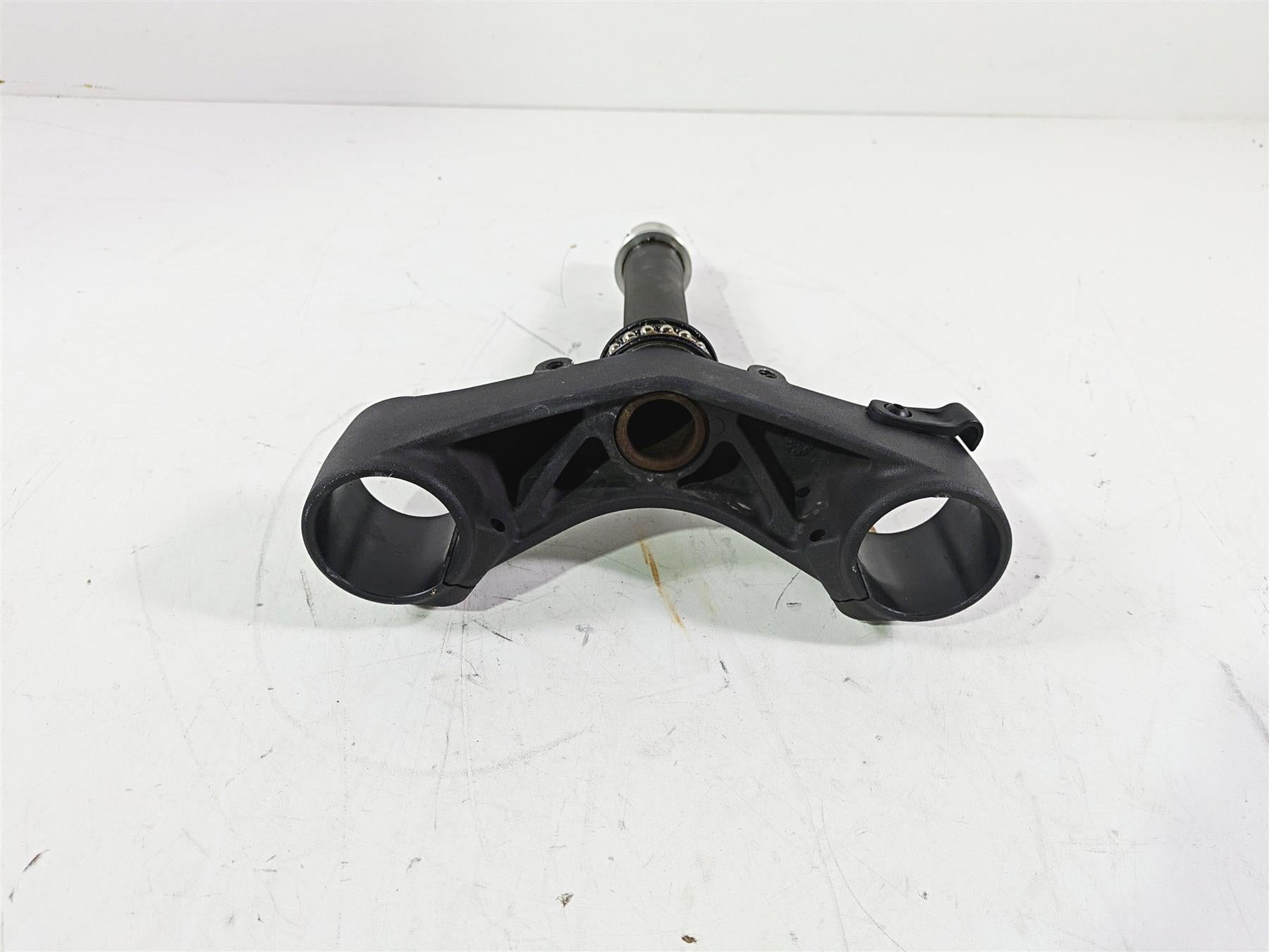 2009 Ducati Monster 1100 S Straight Lower Triple Tree Steering Clamp 34220541A {{ shop.shopifyCountryName }} - Mototech271