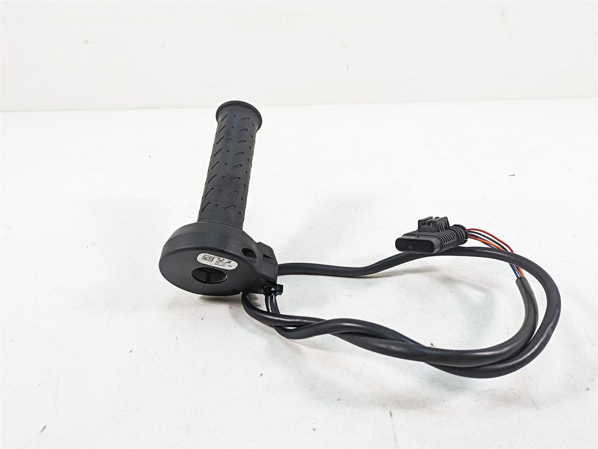 2021 Aprilia RS660 Ride Fly By Wire Throttle Sensor + Grip 2D000095 {{ shop.shopifyCountryName }} - Mototech271