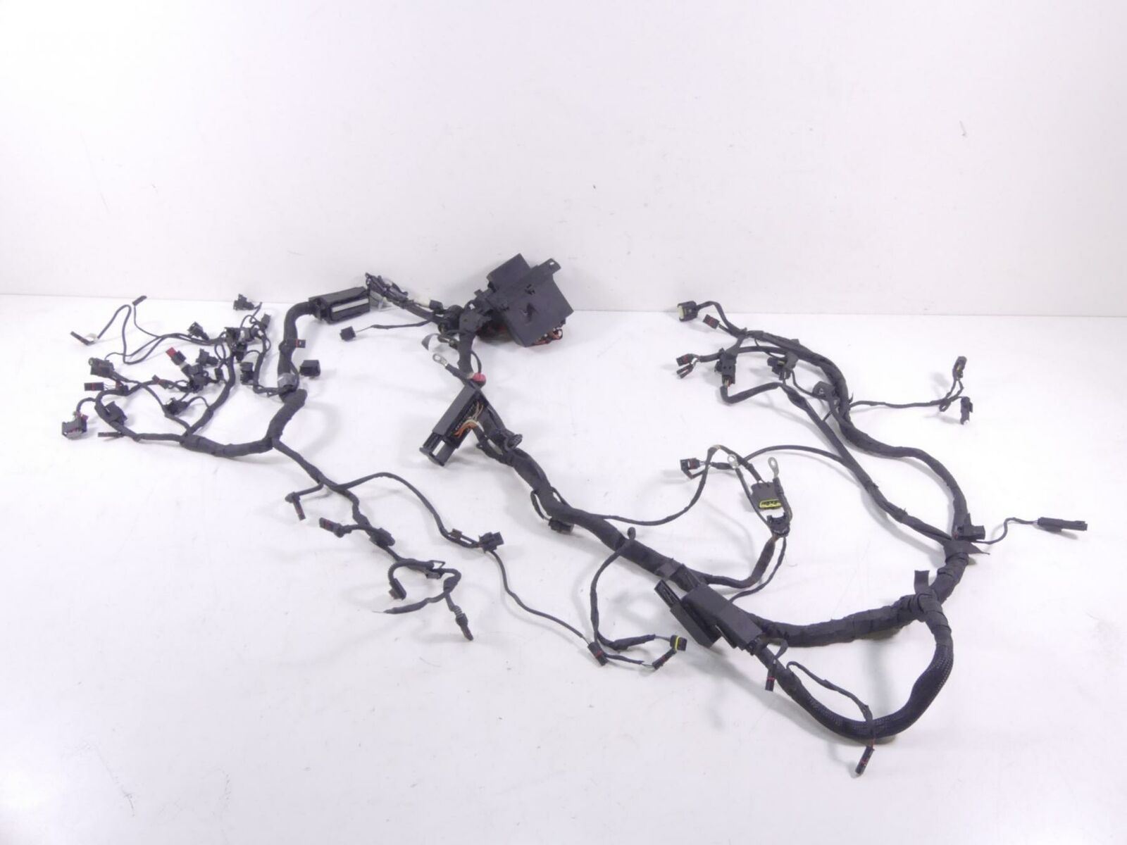 2012 BMW S1000RR K46 Main Abs & Engine Wiring Harness Set - Read 61118527763 {{ shop.shopifyCountryName }} - Mototech271