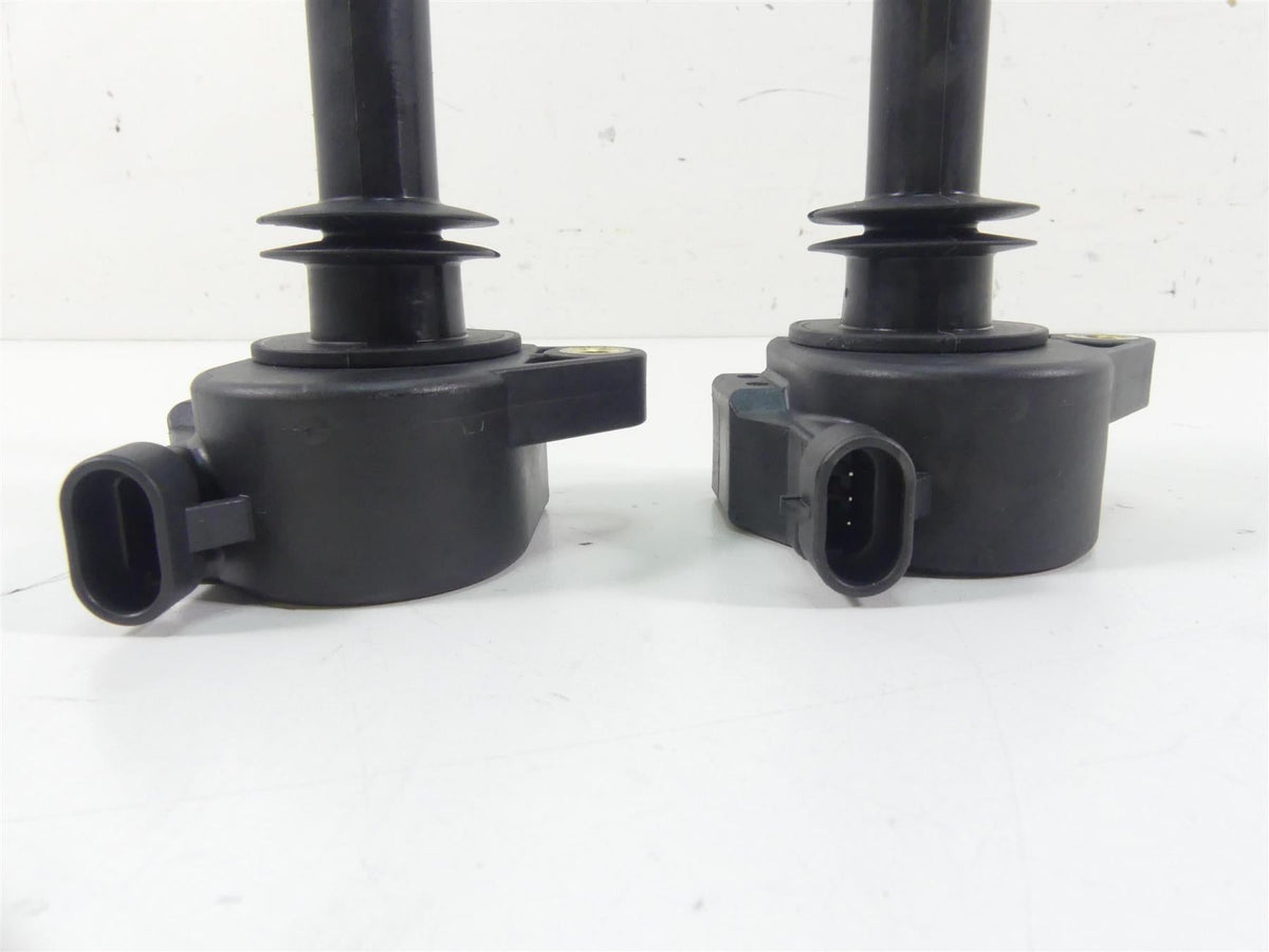 2011 Harley VRSCF Muscle Rod Ignition Coils Stick Coil Set 32477-01A {{ shop.shopifyCountryName }} - Mototech271
