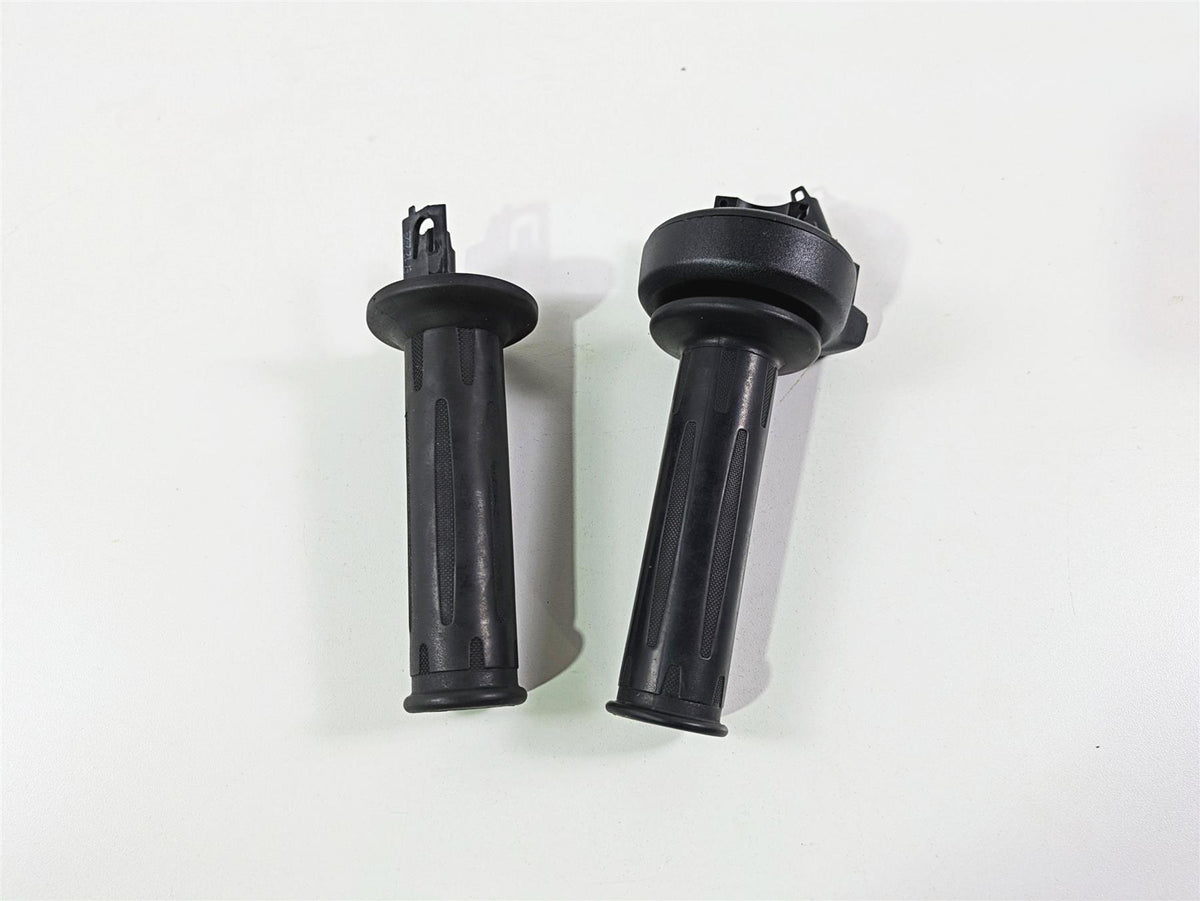 2022 BMW RnineT Pure K22 Heated Hand Grip Set - Read 61318552120 61318554007 {{ shop.shopifyCountryName }} - Mototech271