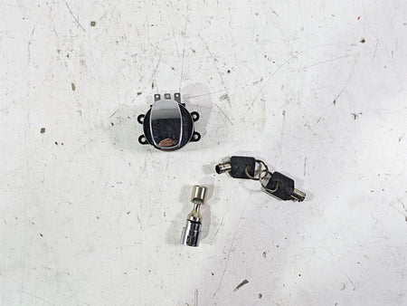 2005 Harley Softail FLSTFSE CVO Fat Boy Ignition Switch Key Lock Set 71450-04 {{ shop.shopifyCountryName }} - Mototech271