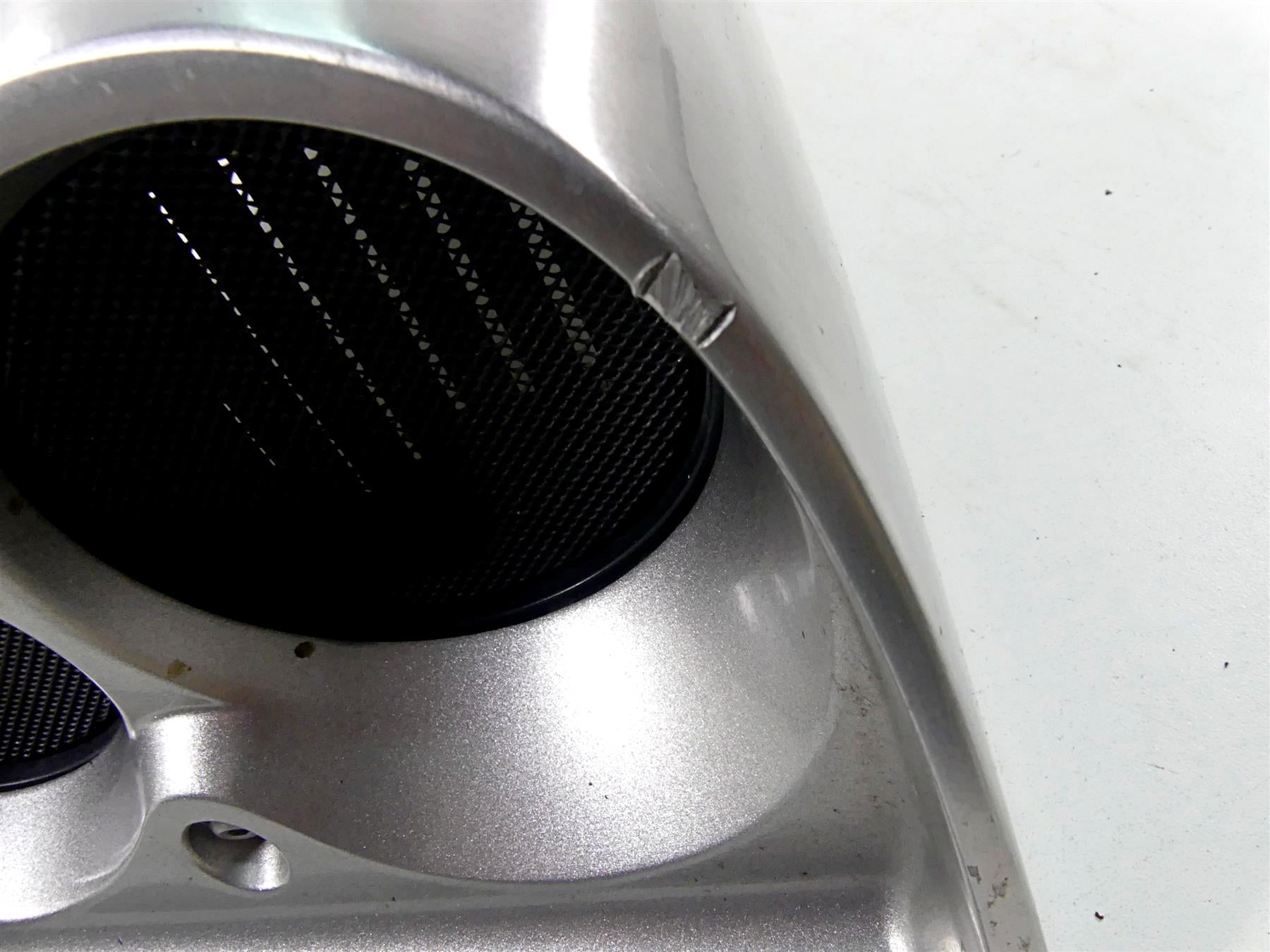 2012 Yamaha VMX17 VMAX 1700 Right Air Scoop Ram Cover Fairing 2S3-21721-00-P0 {{ shop.shopifyCountryName }} - Mototech271