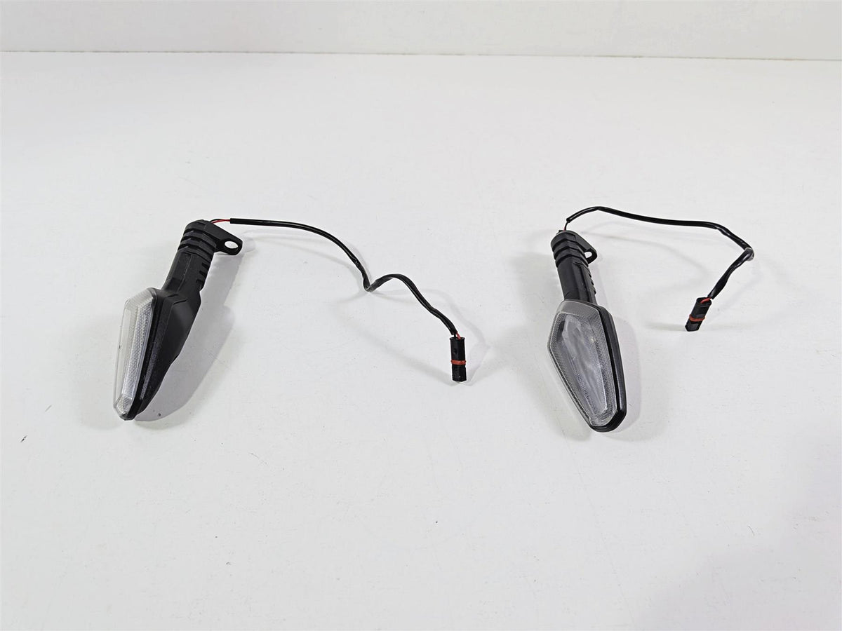 2023 BMW F850GS K81 Front Led Blinker Turn Signal Set 63138557204 {{ shop.shopifyCountryName }} - Mototech271