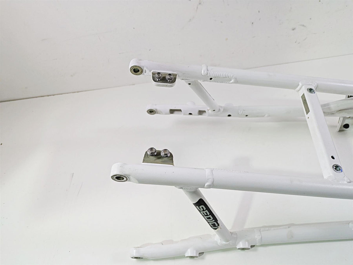 2024 Triumph Tiger 900 GT Subframe & Inner Fender T2072195 {{ shop.shopifyCountryName }} - Mototech271