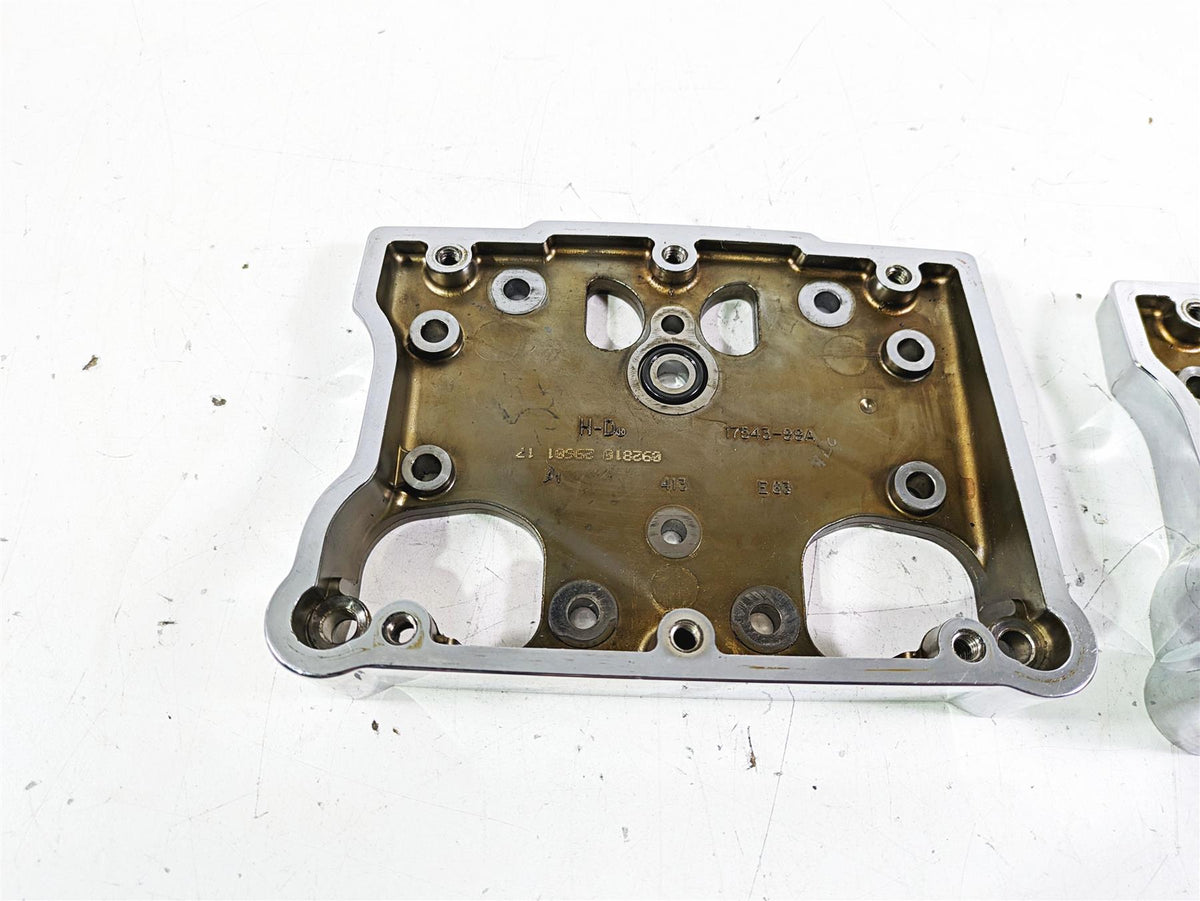 2015 Harley Touring FLHXS Street Glide Lower Rocker Box Housing Set 17573-99A {{ shop.shopifyCountryName }} - Mototech271