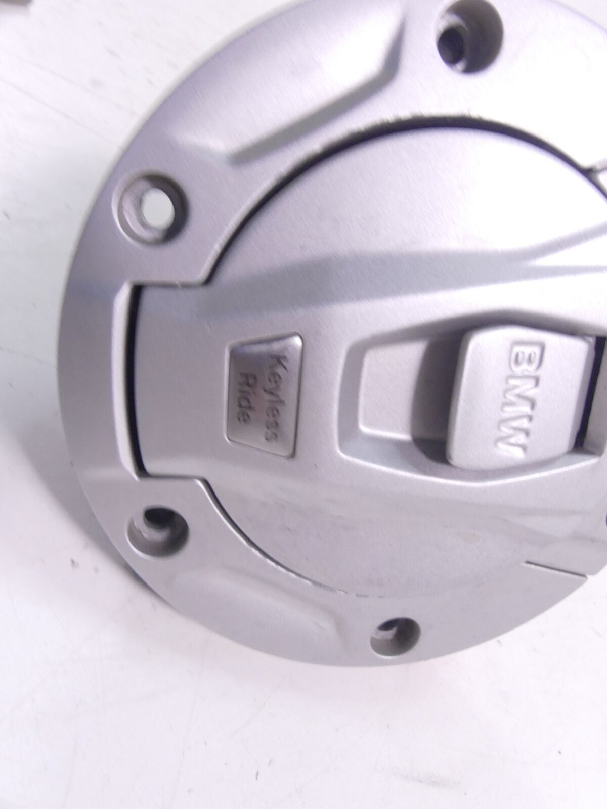 2018 BMW K1600 Bagger Keyless Key Less Ride Fuel Gas Petrol Tank Cap 16118549495 {{ shop.shopifyCountryName }} - Mototech271