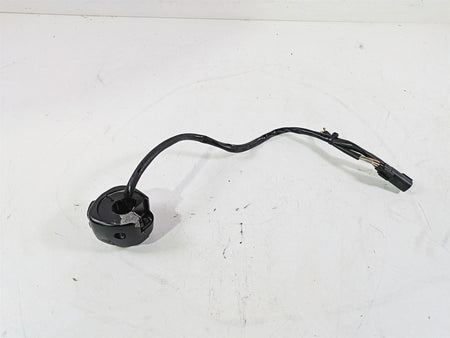 2013 Harley VRSCF Muscle Rod Right Hand Control Switch - Read 71684-06A {{ shop.shopifyCountryName }} - Mototech271