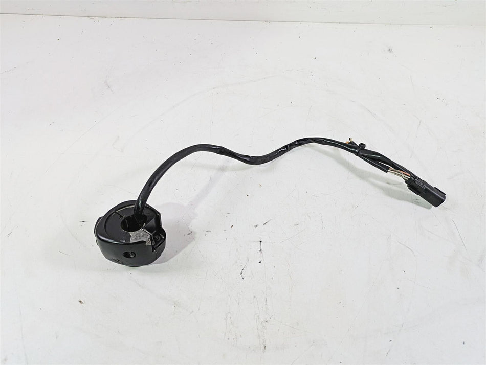 2013 Harley VRSCF Muscle Rod Right Hand Control Switch - Read 71684-06A {{ shop.shopifyCountryName }} - Mototech271